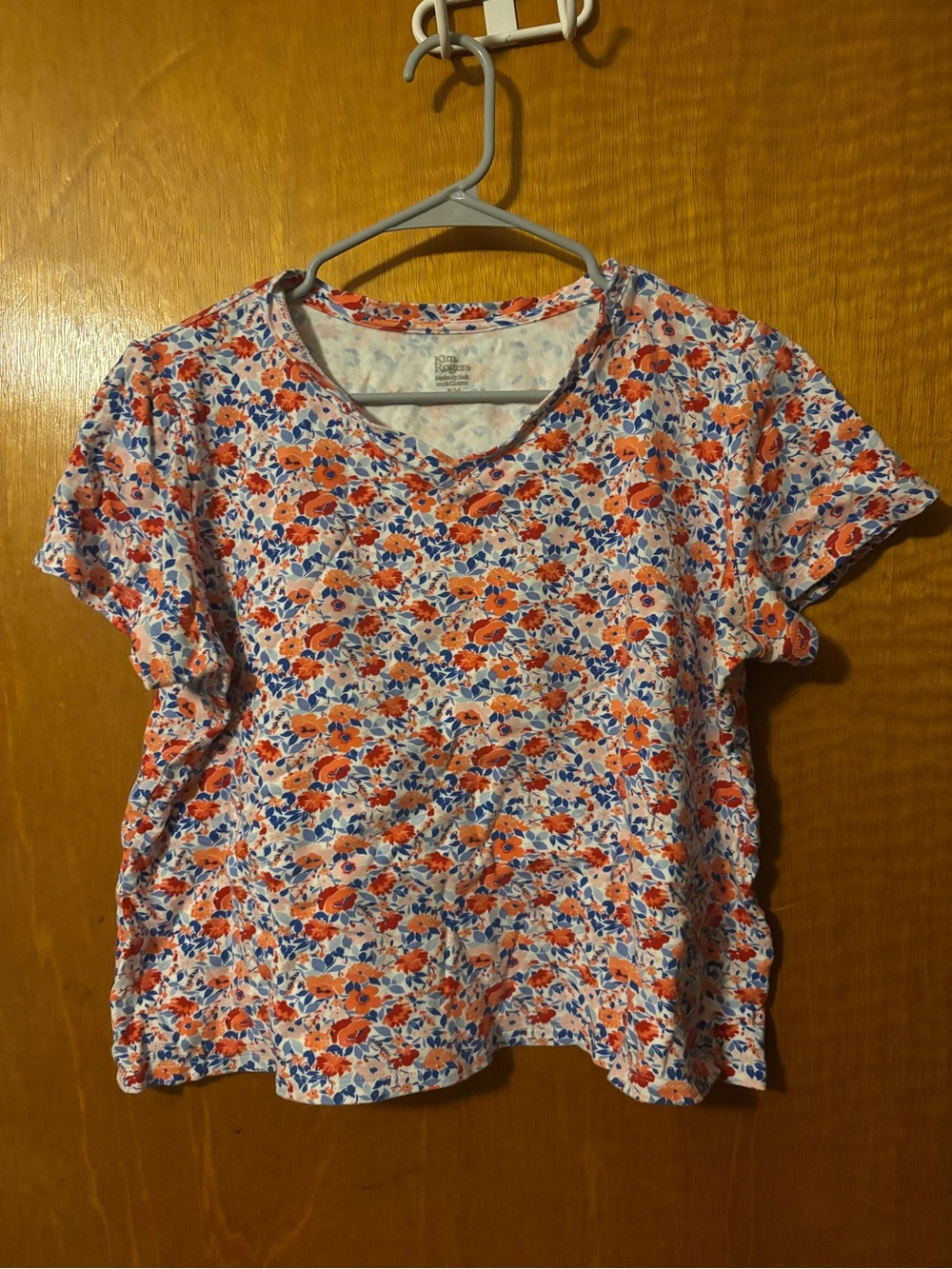 Kim Rogers Short Sleeve Floral Tee in Red & Blue